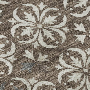 HomeRoots 8' Brown And Ivory Floral Round Rug - Washable, UV Protected, Durable for High-Traffic Areas & Homes 673912