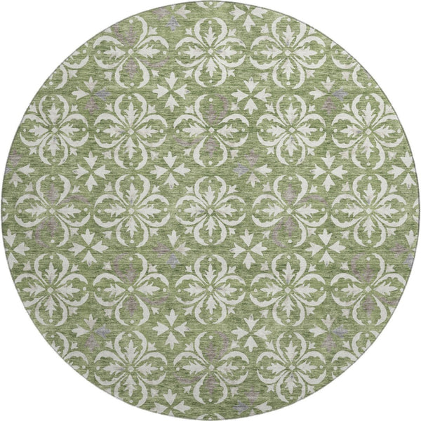 HomeRoots 8' Green and Ivory Floral Round Rug - Washable, UV Protected, Ideal for High-Traffic Areas & Kids 673936