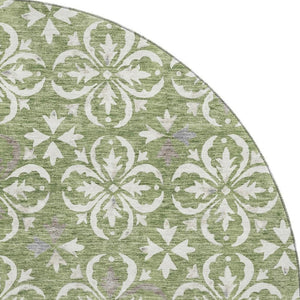HomeRoots 8' Green and Ivory Floral Round Rug - Washable, UV Protected, Ideal for High-Traffic Areas & Kids 673936