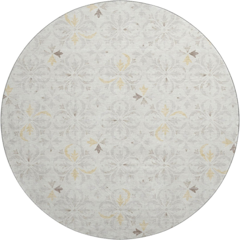 HomeRoots 8' Ivory and Beige Floral Washable Round Rug - Durable, UV-Protected, Stain-Resistant Elegance 673942