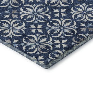 HomeRoots 8' Navy Blue & Ivory Floral Round Rug - Stain-Resistant, UV Protected, Washable for Easy Care! 673954