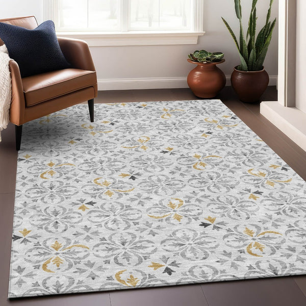HomeRoots 10' Silver and Gray Floral Area Rug - Washable, UV Protected, Stain-Resistant for High-Traffic Spaces 673969