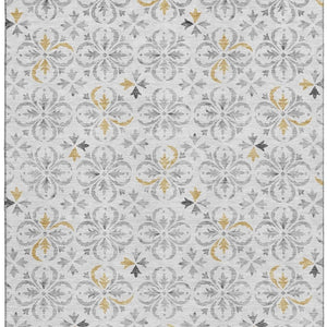 HomeRoots 10' Silver and Gray Floral Area Rug - Washable, UV Protected, Stain-Resistant for High-Traffic Spaces 673969