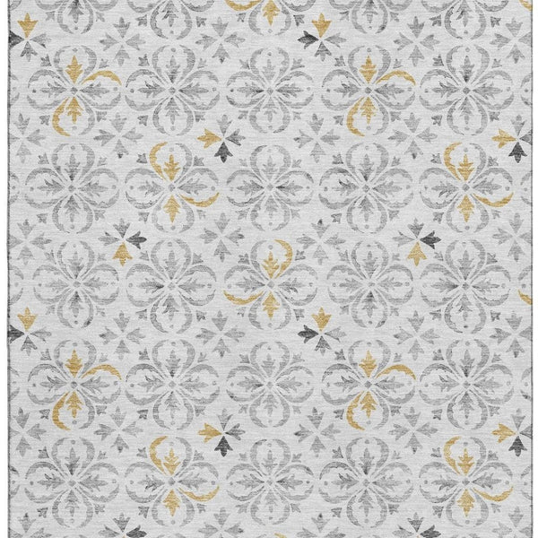 HomeRoots 10' Silver and Gray Floral Area Rug - Washable, UV Protected, Stain-Resistant for High-Traffic Spaces 673969