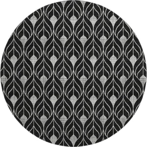 HomeRoots 8' Modern Black and Gray Geometric Washable Round Rug with UV Protection for High-Traffic Areas 673984