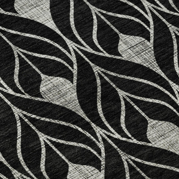 HomeRoots 8' Modern Black and Gray Geometric Washable Round Rug with UV Protection for High-Traffic Areas 673984