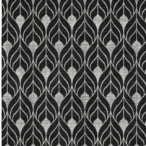 HomeRoots 8' X 10' Black And Gray Geometric Area Rug - Washable, UV Protected, Stain Resistant for Busy Homes 673985