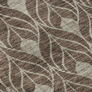 HomeRoots 8' Brown and Beige Geometric Round Rug - Washable, UV-Protected, Non-Slip, Durable Design for Homes 673990