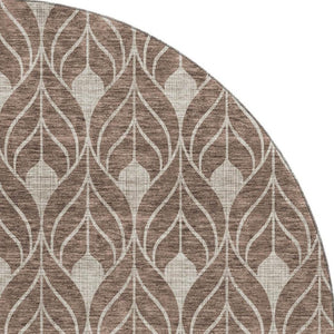HomeRoots 8' Brown and Beige Geometric Round Rug - Washable, UV-Protected, Non-Slip, Durable Design for Homes 673990