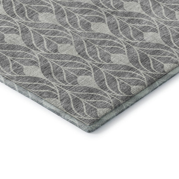 HomeRoots 9' Gray and Silver Geometric Area Rug - Washable, UV Protected, Stain Resistant for Modern Homes 674010