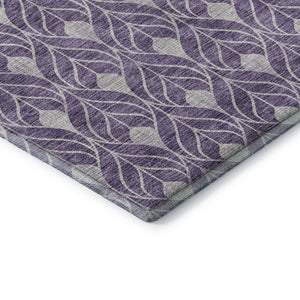 HomeRoots 8' Purple and Gray Geometric Washable Round Rug - Durable, Stain-Resistant, UV-Protected Design! 674038