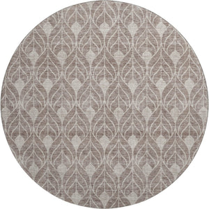 HomeRoots 8' Taupe and Beige Geometric Round Rug - Washable, UV Protected, Durable for High-Traffic Areas 674044