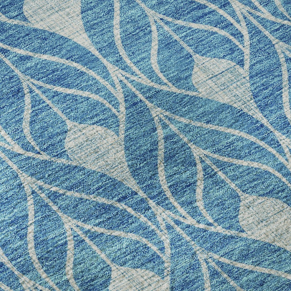 HomeRoots 8' Teal And Silver Geometric Round Rug - UV Protected, Washable, Durable, Stylish for Every Room 674050