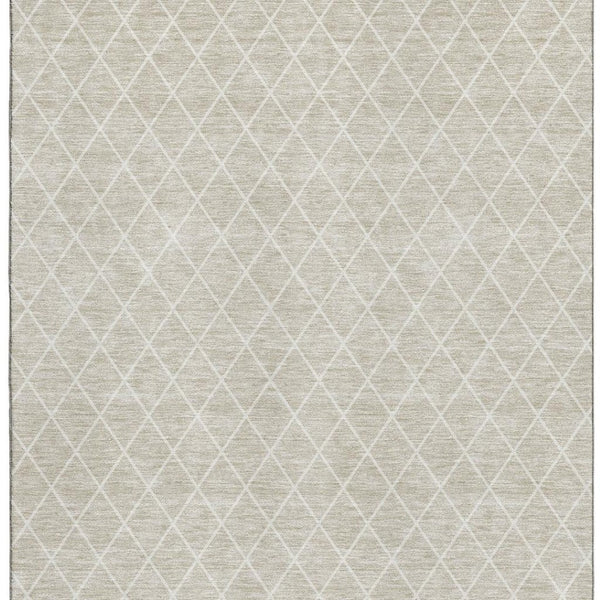HomeRoots 5' X 8' Beige And Ivory Geometric Area Rug - Washable, UV Protected, Stain-Resistant for Busy Homes 674055