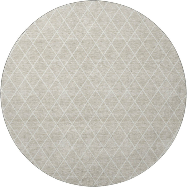 HomeRoots 8' Beige and Ivory Geometric Round Rug - Washable, UV-Protected, Perfect for High-Traffic Homes 674056