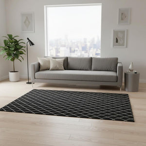 HomeRoots 5' X 8' Black And Ivory Geometric Area Rug – Stylish, Washable, UV-Protected for Busy Homes & Pets 674061