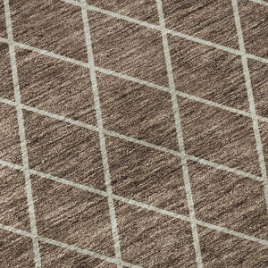 HomeRoots 8' Brown and Ivory Geometric Round Rug - Washable, UV Protected, Durable & Stylish for Any Space 674068