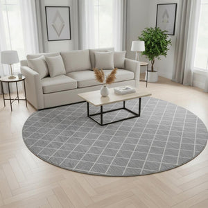 HomeRoots 8' Gray And Ivory Geometric Round Rug - Washable, UV Resistant, Stylish Centerpiece for Busy Homes 674080