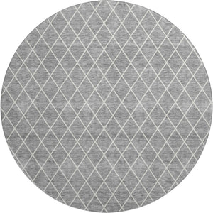 HomeRoots 8' Gray And Ivory Geometric Round Rug - Washable, UV Resistant, Stylish Centerpiece for Busy Homes 674080