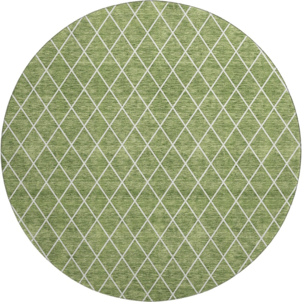 HomeRoots 8' Stylish Green and Ivory Geometric Round Rug - Machine Washable, UV Protected, Stain Resistant! 674086