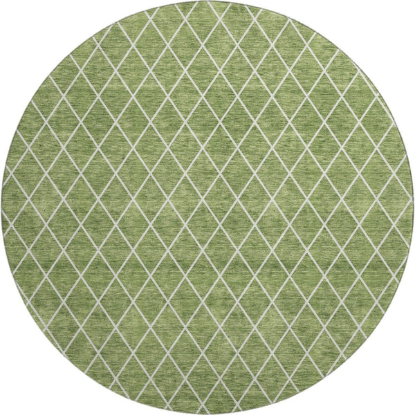 HomeRoots 8' Stylish Green and Ivory Geometric Round Rug - Machine Washable, UV Protected, Stain Resistant! 674086