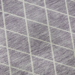 HomeRoots 8' Lavender And Ivory Geometric Washable Round Rug - Stylish, Durable, UV-Protected for Daily Use 674098