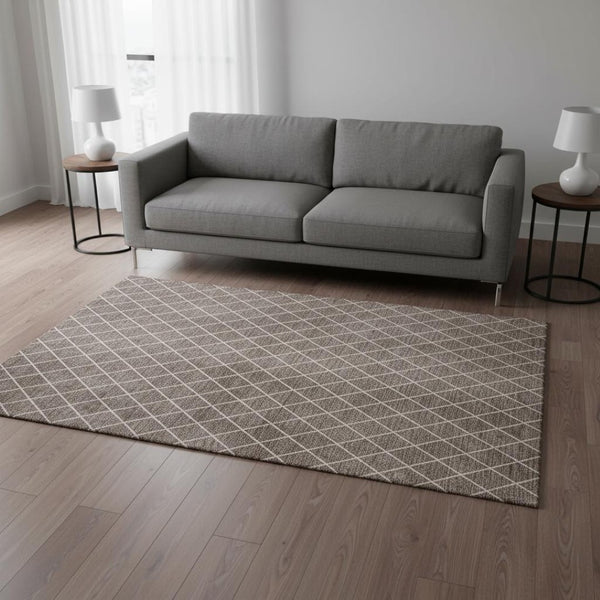HomeRoots 5' X 8' Taupe and Ivory Geometric Washable Area Rug - Durable, UV-Protected, Modern Design for Any Space 674121