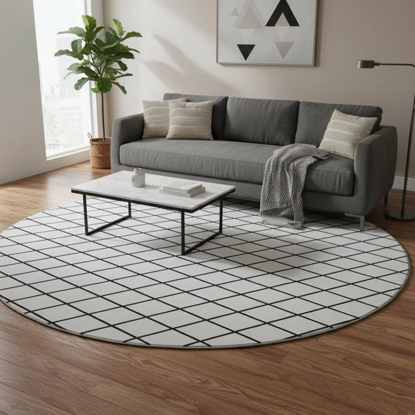 HomeRoots 8' Modern Geometric Washable Round Rug with UV Protection - Durable, Stain-Resistant, Ideal for High-Traffic Areas 674134