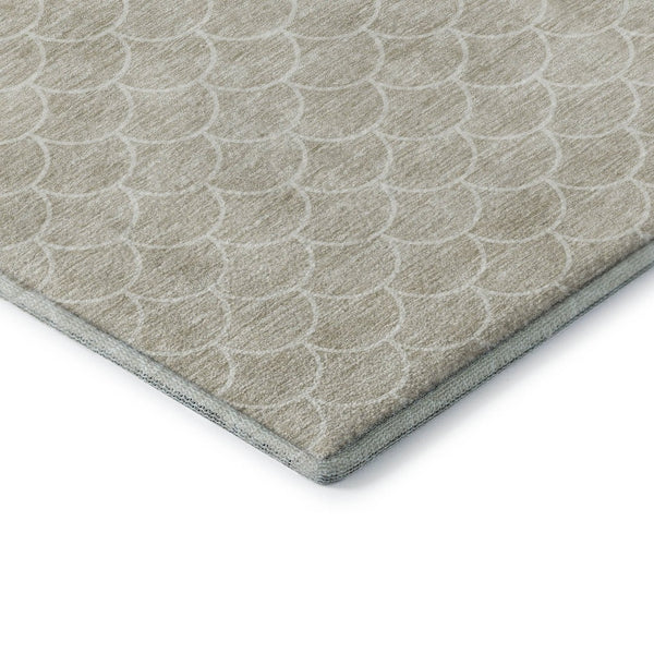HomeRoots 5' X 8' Beige and Ivory Geometric Area Rug - Washable, UV Protected, Stain-Resistant for Busy Homes 674139