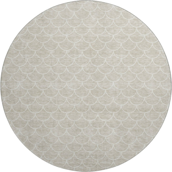 HomeRoots 8' Beige and Ivory Geometric Round Rug - Washable, UV-Protected, Stylish, and Durable for Any Room! 674140