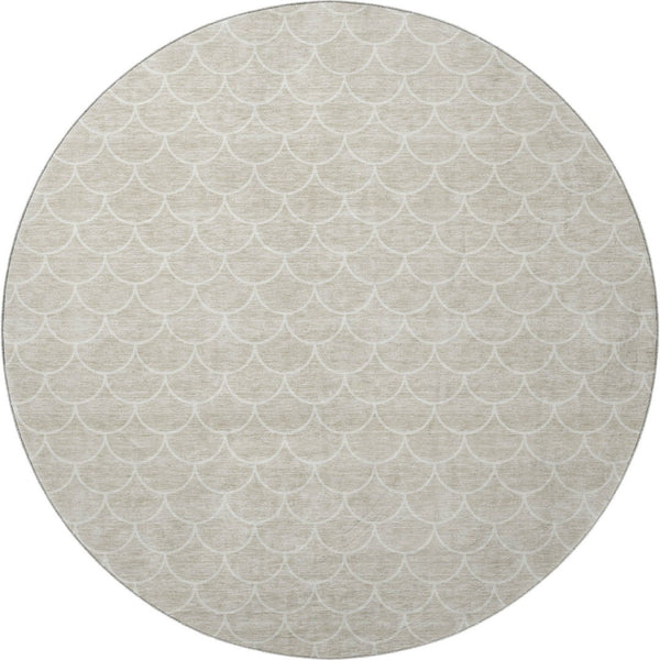 HomeRoots 8' Beige and Ivory Geometric Round Rug - Washable, UV-Protected, Stylish, and Durable for Any Room! 674140