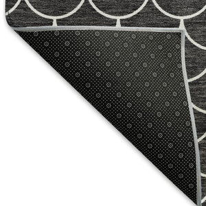 HomeRoots 8' Black And Ivory Geometric Round Rug - Washable, UV Protected, Durable & Stylish for Busy Homes 674146