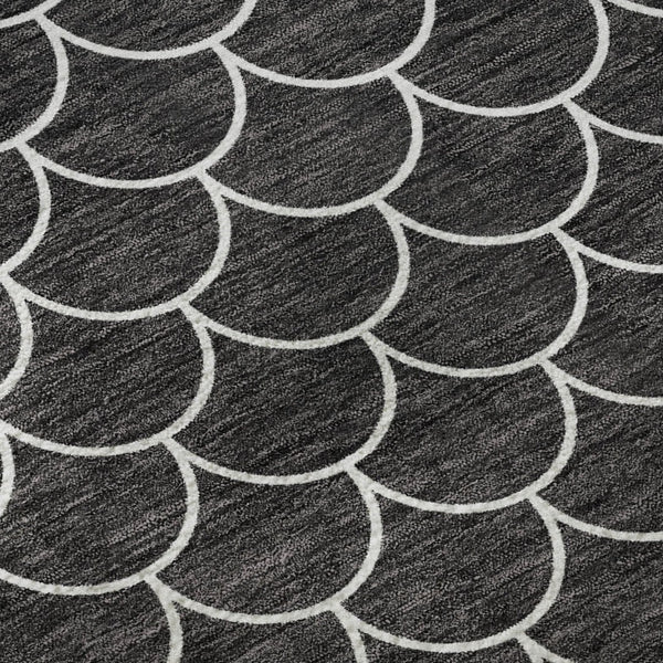HomeRoots 8' Black And Ivory Geometric Round Rug - Washable, UV Protected, Durable & Stylish for Busy Homes 674146