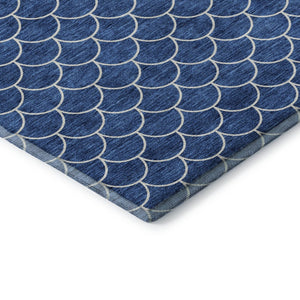 HomeRoots 8' Blue And Ivory Geometric Round Rug - Washable, UV Protected, Durable Design for Modern Spaces 674152