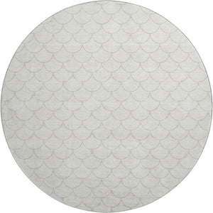 HomeRoots 8' Ivory and Beige Geometric Round Rug - Washable, UV Protected, Stain Resistant for High-Traffic Areas 674176