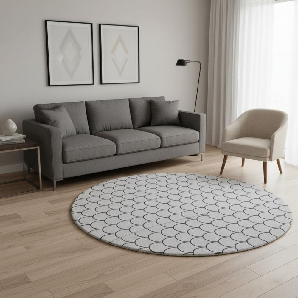 HomeRoots 8' Stylish White and Gray Geometric Washable Round Rug with UV Protection for Modern Homes 674200