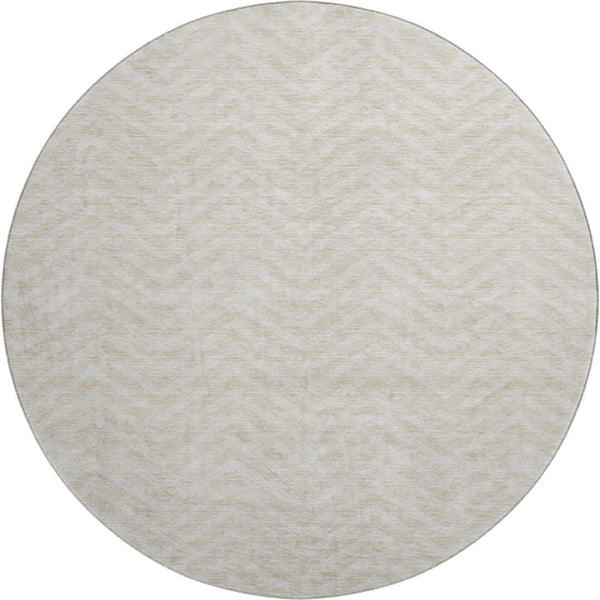HomeRoots 8' Beige Chevron Round Rug - Stylish, Washable, UV-Protected, Non-Slip Design for Busy Homes 674218
