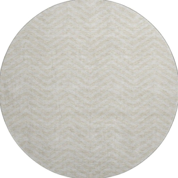 HomeRoots 8' Beige Chevron Round Rug - Stylish, Washable, UV-Protected, Non-Slip Design for Busy Homes 674218