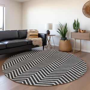 HomeRoots 8' Black And Ivory Chevron Round Rug - UV-Protected, Washable, Durable for High Traffic Spaces! 674224