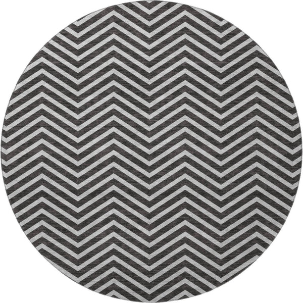 HomeRoots 8' Black And Ivory Chevron Round Rug - UV-Protected, Washable, Durable for High Traffic Spaces! 674224
