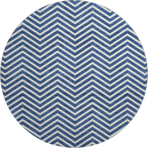 HomeRoots 8' Blue And Ivory Chevron Round Rug - Durable, Washable, UV Protected for Indoor & Outdoor Use! 674230