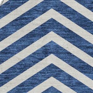 HomeRoots 8' Blue And Ivory Chevron Round Rug - Durable, Washable, UV Protected for Indoor & Outdoor Use! 674230