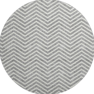 HomeRoots 8' Gray And Ivory Chevron Round Rug – Washable, UV Protected, Soft, Durable, Perfect for High Traffic Areas 674242
