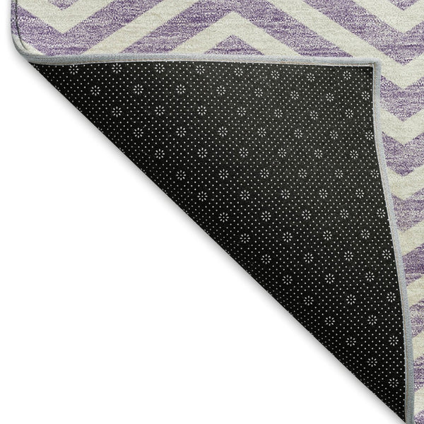 HomeRoots 8' Lilac Chevron Round Rug – Washable, UV Protected, Durable Design for Family & Play Spaces 674260