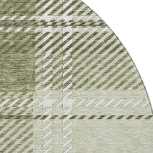HomeRoots 8' Artichoke Green & Ivory Plaid Washable Round Rug - Stain-Resistant with UV Protection for Durability 674284