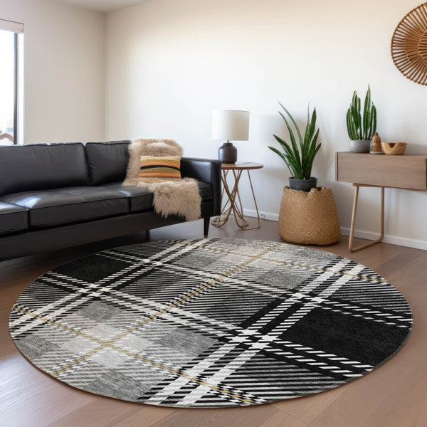 HomeRoots 8' Classic Black Ivory Gold Plaid Washable Round Rug with UV Protection for Busy Homes & Patios 674290