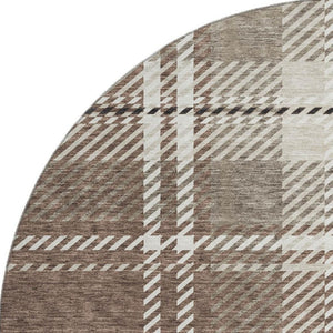 HomeRoots 8' Washable Round Rug in Brown, Ivory & Taupe Plaid - Durable, Stain-Resistant & UV Protected Decor 674296