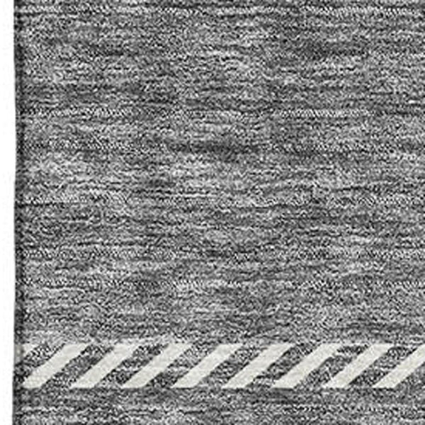 HomeRoots 5' x 8' Gray and Ivory Plaid Area Rug - Washable, UV-Protected, Stain-Resistant for Family Homes 674313