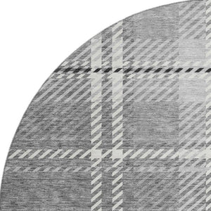 HomeRoots 8' Gray and Ivory Plaid Washable Round Rug - Durable, UV-Protected, Easy-Clean for Family Homes 674314