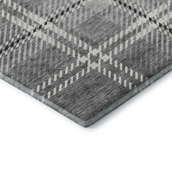 HomeRoots 9' X 12' Gray And Ivory Plaid Washable Area Rug - Stain Resistant, UV Protected for High-Traffic Homes 674316